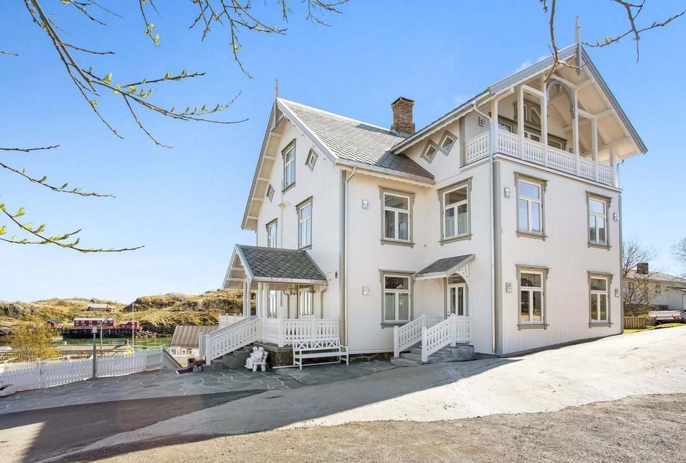 Sakris&oslash;y Gjesteg&aring;rd